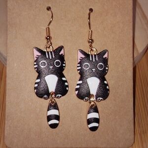 "Meow" Cute Black Cat Dangle Wagging Tail Earrings New!
